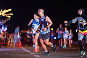 BIB: 00000
                            <button type="button" onclick="openModal(23053871)" class="btn btn-primary btn-sm float-right btn-popup" data-toggle="modal" data-target=".modal-high-quality">
                        <i class="fas fa-shopping-cart"></i> Add to Cart
                    </button>
                                            <button type="button" onclick="isThisMe(23053871, true)" class="btn btn-success btn-sm float-right btn-popup btn-isme hidden" data-toggle="tooltip" data-placement="bottom" title="นี่คือรูปของคุณใช่ไหม คลิกที่นี่เพื่อเอาเข้าอัลบั้ม">
                        <i class="fas fa-plus"></i> Add to album
                    </button>
                    <button type="button" onclick="isThisMe(23053871, false)" class="btn btn-warning btn-sm float-right btn-popup btn-isnotme hidden">
                        <i class="fas fa-ban"></i> Remove from album
                    </button>